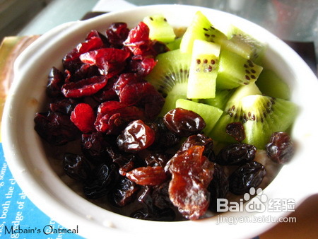 5分钟的养胃美颜营养早餐——什锦燕麦粥