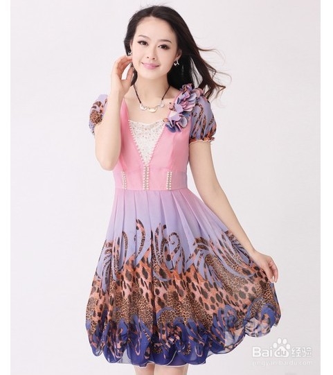 【服饰搭配之时尚潮流】裙子也有不一样的感觉