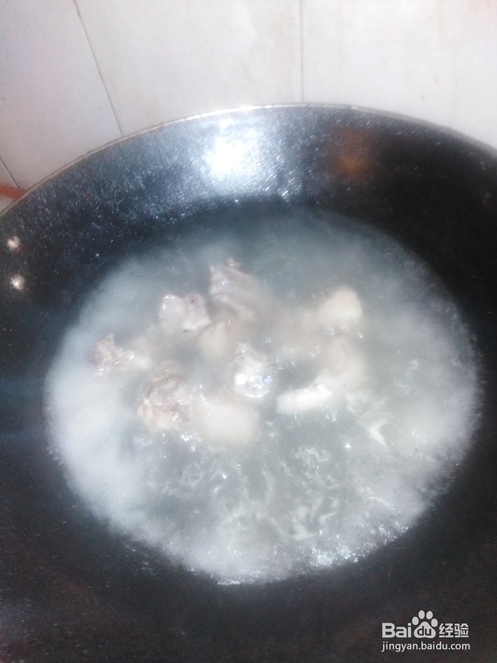 猪排骨如何炒青椒？