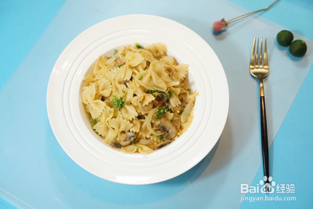 超级香的培根蛋黄奶油意大利面