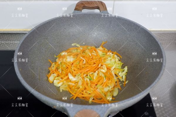 素炒包菜胡萝卜