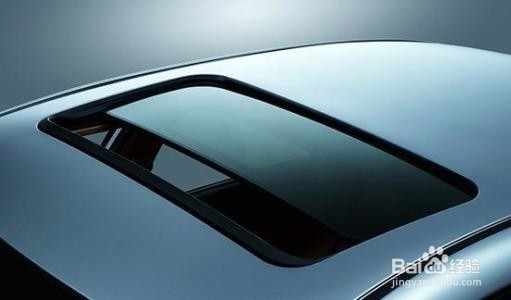 使用汽车天窗要注意哪些