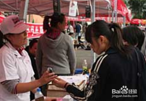 摆地摊挣钱应该注意哪些问题？