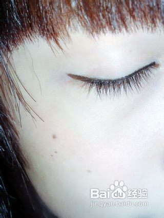 画个眼线瞬间放大你的眼睛