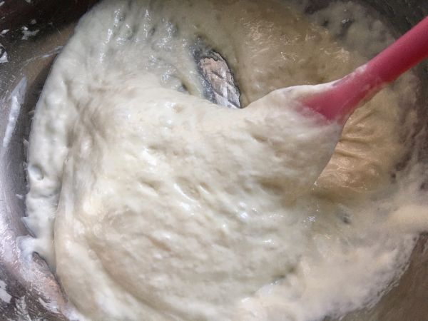 蓝莓果酱烤面包