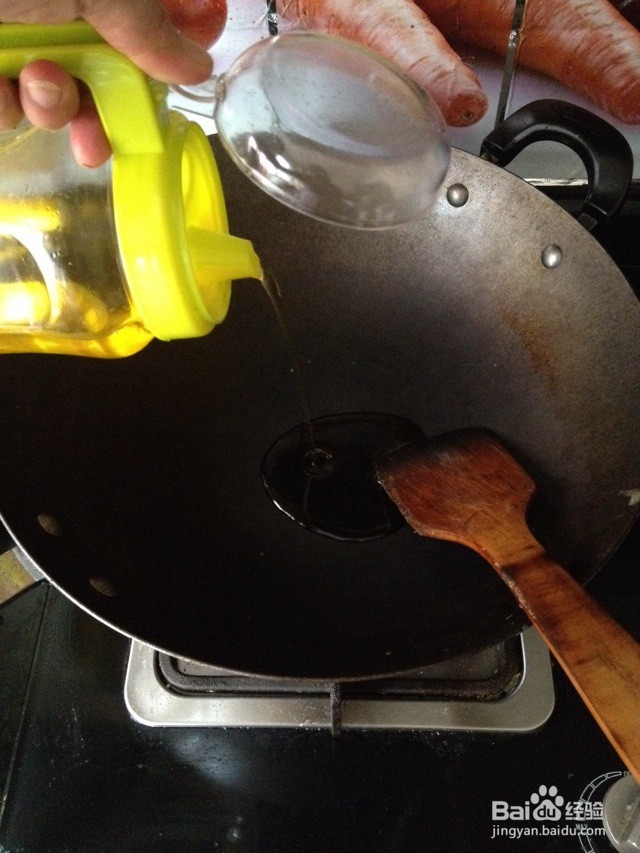 草菇滑炒青瓜的做法