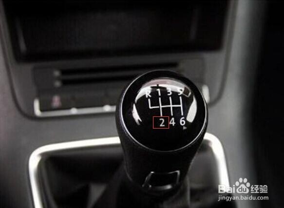 汽车电瓶亏电打不着怎么办？