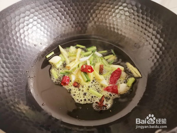 黄豆焖鸡爪的做法