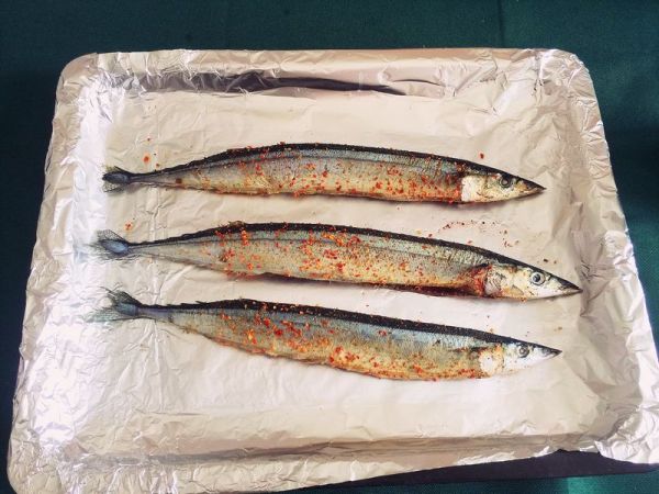 肉松果仁秋刀鱼