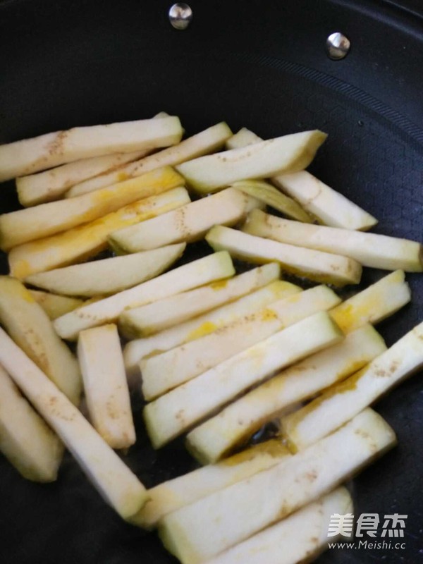 鱼香茄条的做法