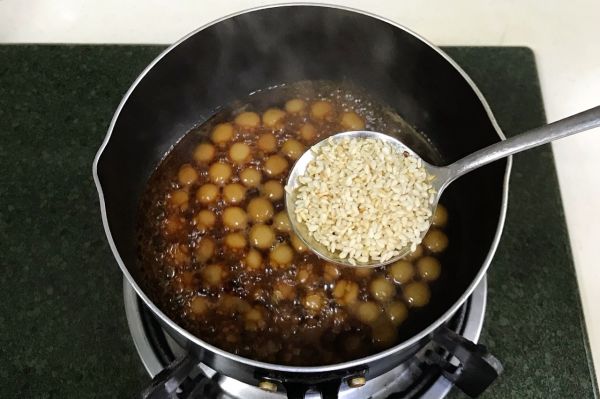 红糖糯米小圆子