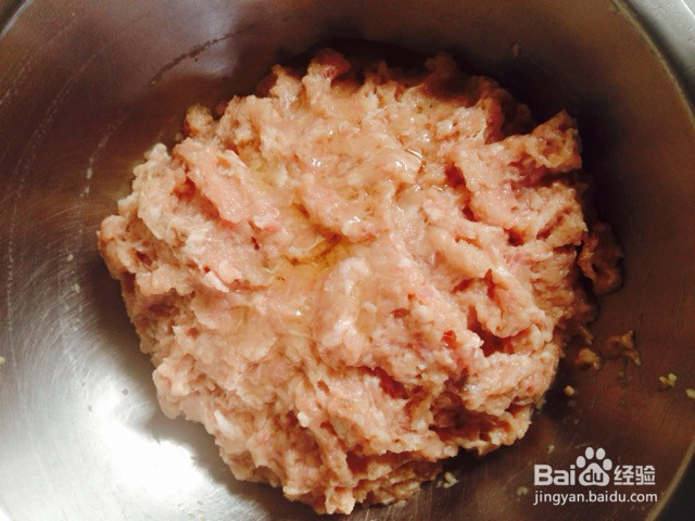 鲜嫩鲅鱼水饺的做法