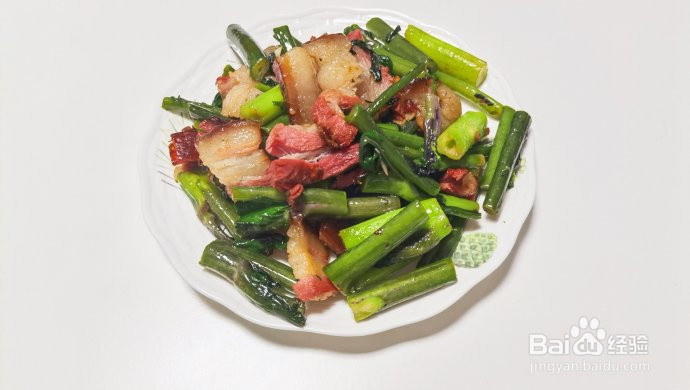 菜苔炒熏腊肉的做法