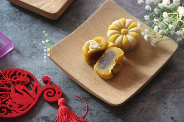 和果子板栗蓉桃山