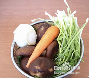 豆芽粉丝包的做法