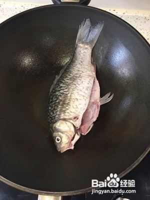 鲫鱼怎么做好吃