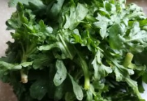 粉蒸茼蒿的做法