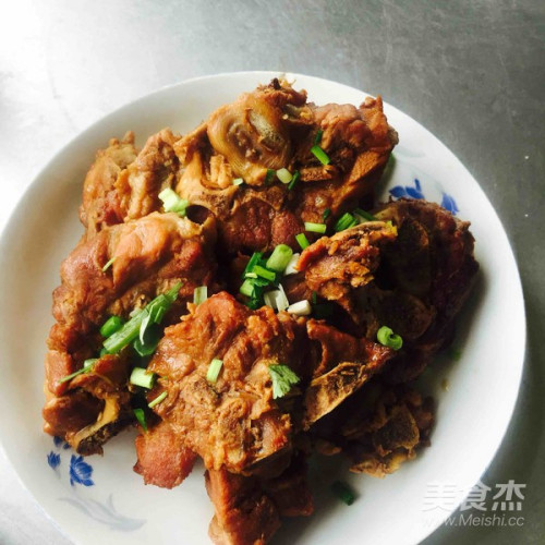 炖骨头的家常做法