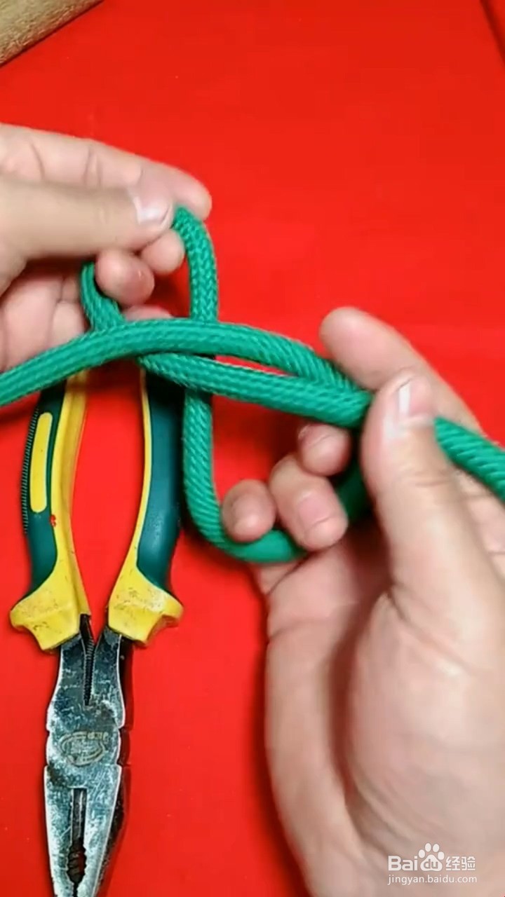 如何制作猪蹄防滑锁紧结