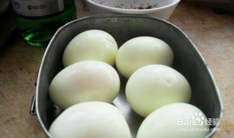 乡巴佬鸡蛋的制作