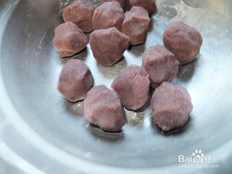 梅花豆沙糯米团