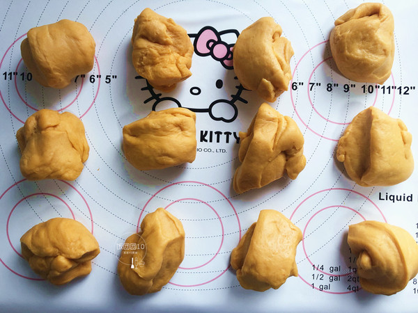 南瓜芋泥小方包