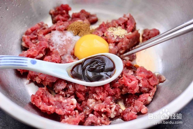 蒜黄肉饺子馅儿怎么调