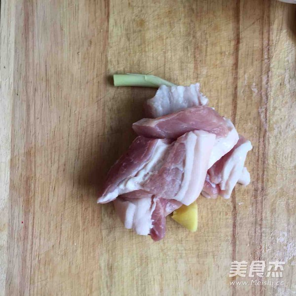 白菜粉丝焯肉丸