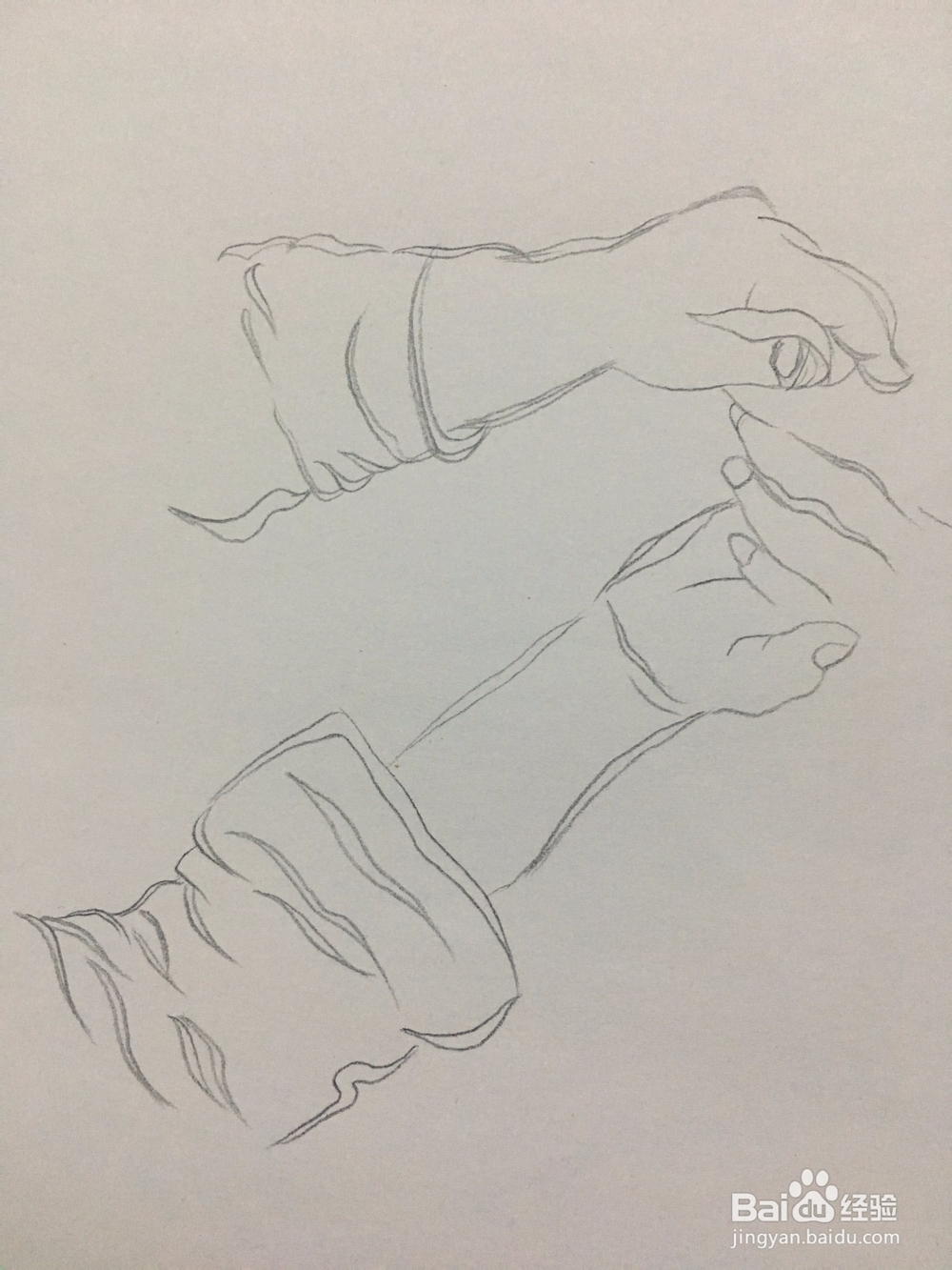 画一双年轻人的手握着一只老人的手 简笔画