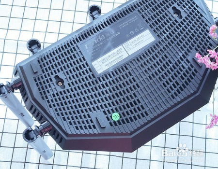 路由器怎么设置才能上网？