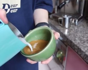 如何制作咖啡拉花
