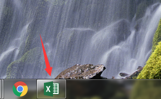 excel2013单元格文组怎么向下旋转文字