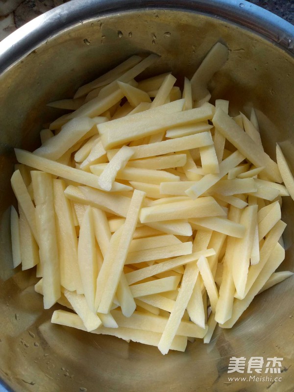 自制炸美味薯条