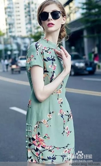 教你旗袍如何穿出时尚