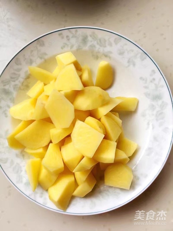 咖喱鸡块饭的做法