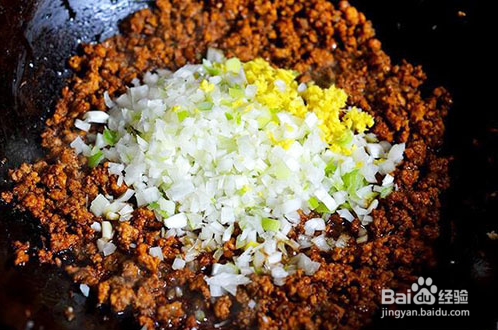 怎样做香菇肉包子？