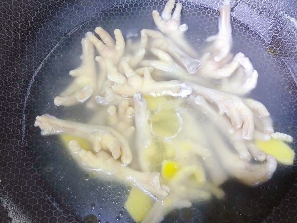 泰式酸辣柠檬鸡爪