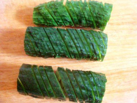 让人口水直流的酸辣黄瓜，还不动心嘛？