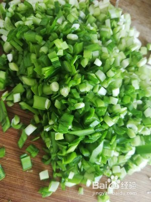 韭菜羊肉馅饺子的做法
