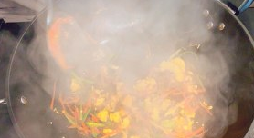 鱼香炒蛋的做法