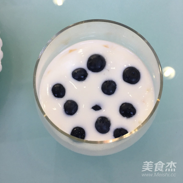 水果酸奶杯的做法