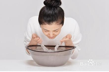 洗脸掌握方法