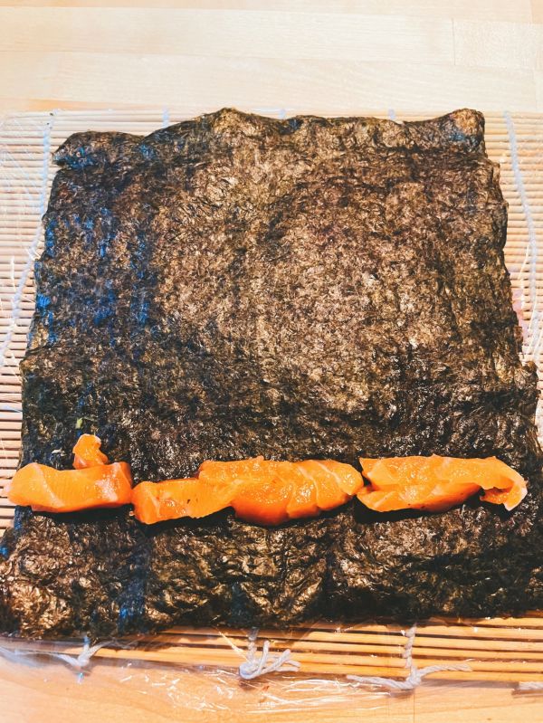 鸡蛋糙米反卷寿司