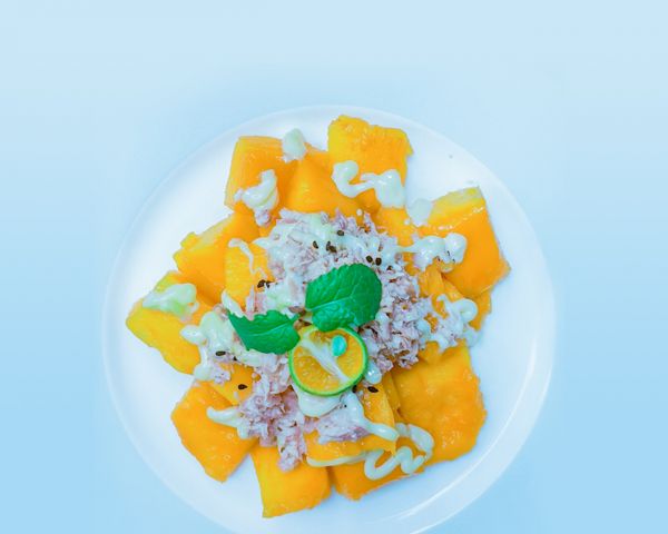 金枪鱼芒果沙拉