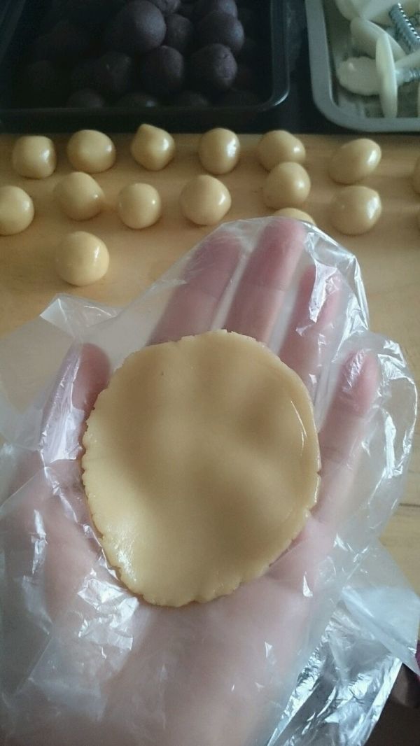 广式红豆沙月饼