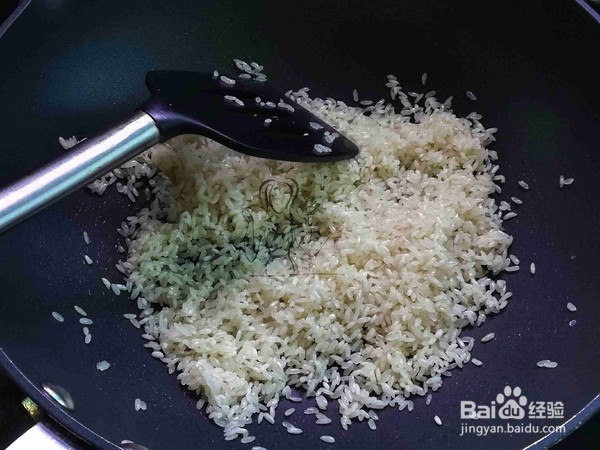 腊肉土豆焖饭的做法