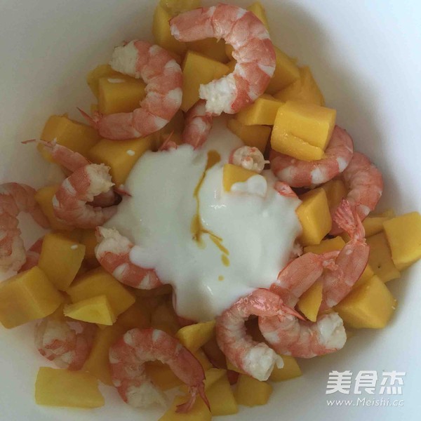 芒果虾仁的做法