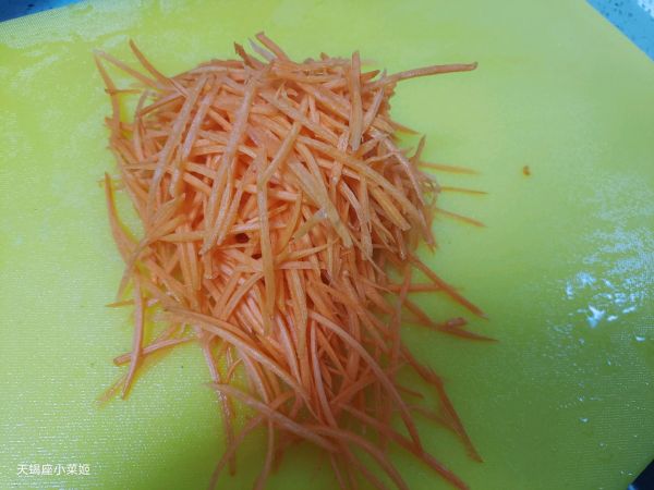 凉拌菠菜金针菇