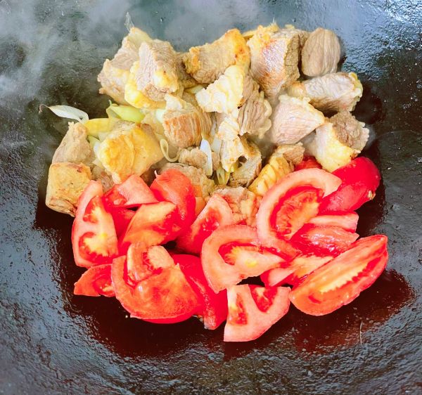 土豆番茄炖牛腩