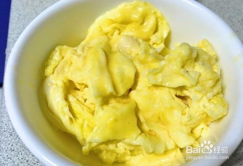 番茄炒蛋怎么炒更好吃？番茄更烂